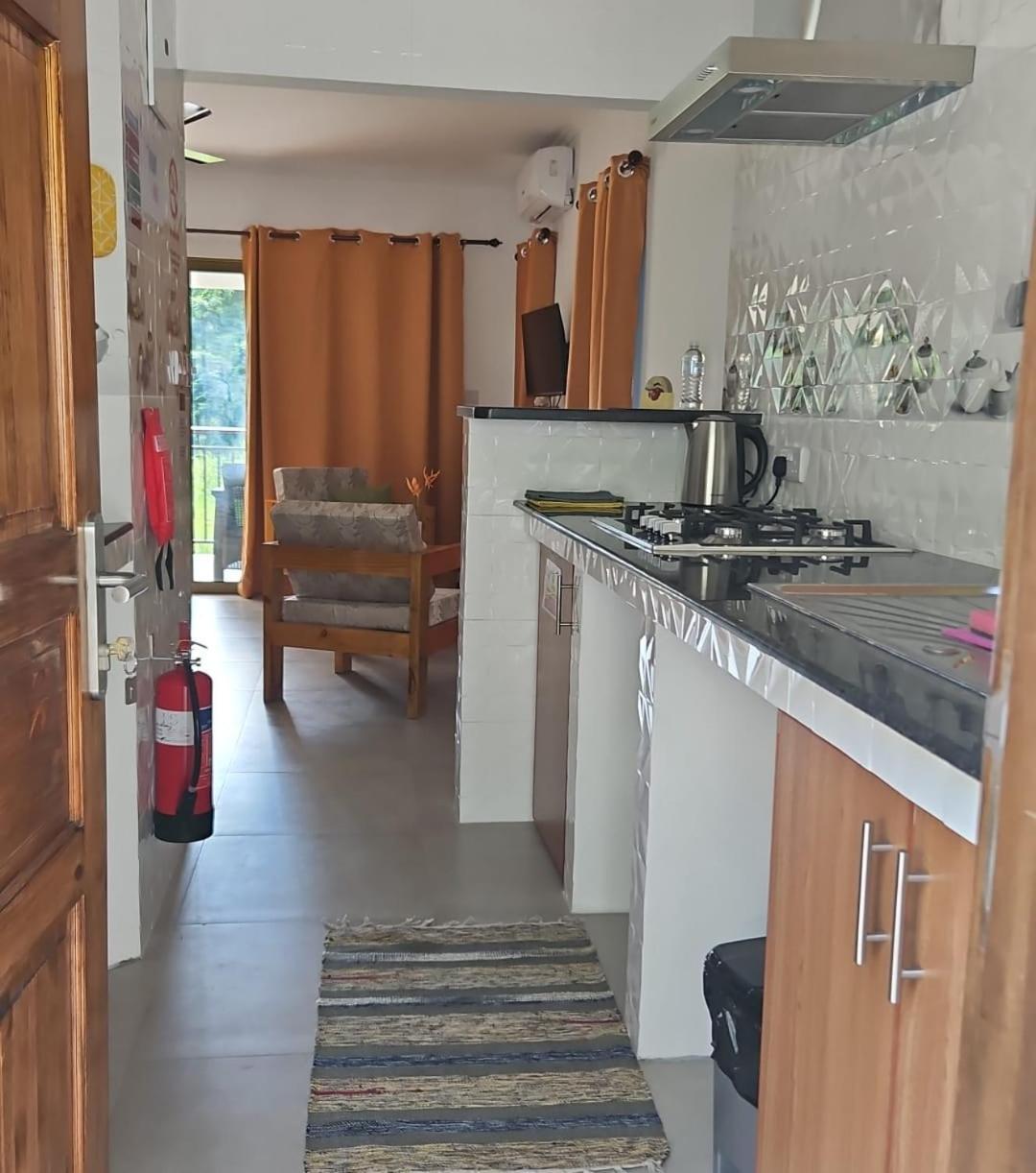 Solea Self Catering Hotel Victoria Luaran gambar